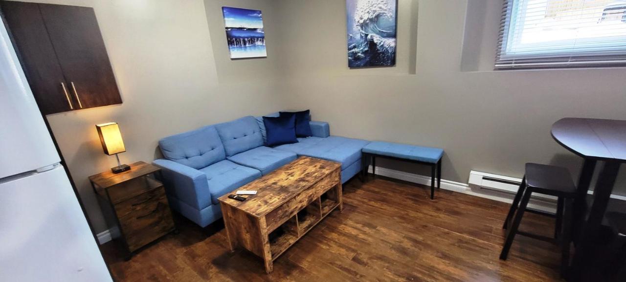 Blue Wave 2 Bedroom Suite Saskatoon Esterno foto