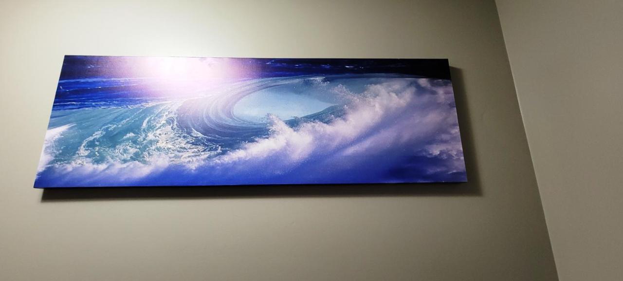 Blue Wave 2 Bedroom Suite Saskatoon Esterno foto
